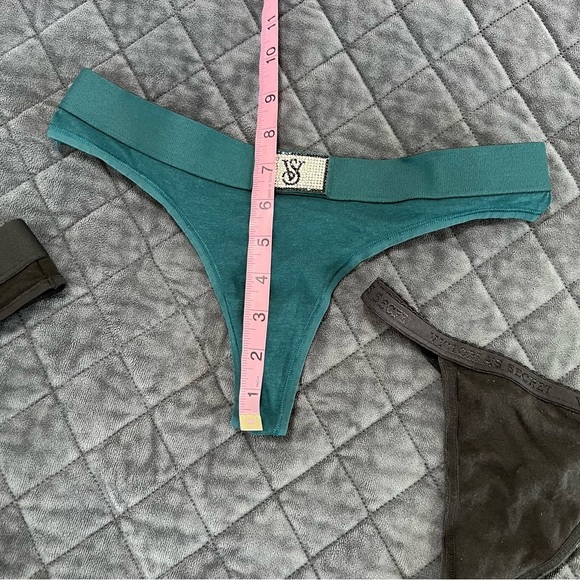 Victoria's Secret Thongs Womens Small Sexy Panties V String Rhinestones B13 - Picture 12 of 12